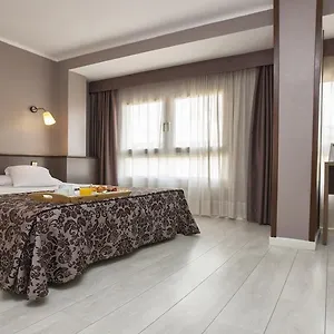 酒店 塔拉戈纳中心乌比斯住宿加早餐旅馆